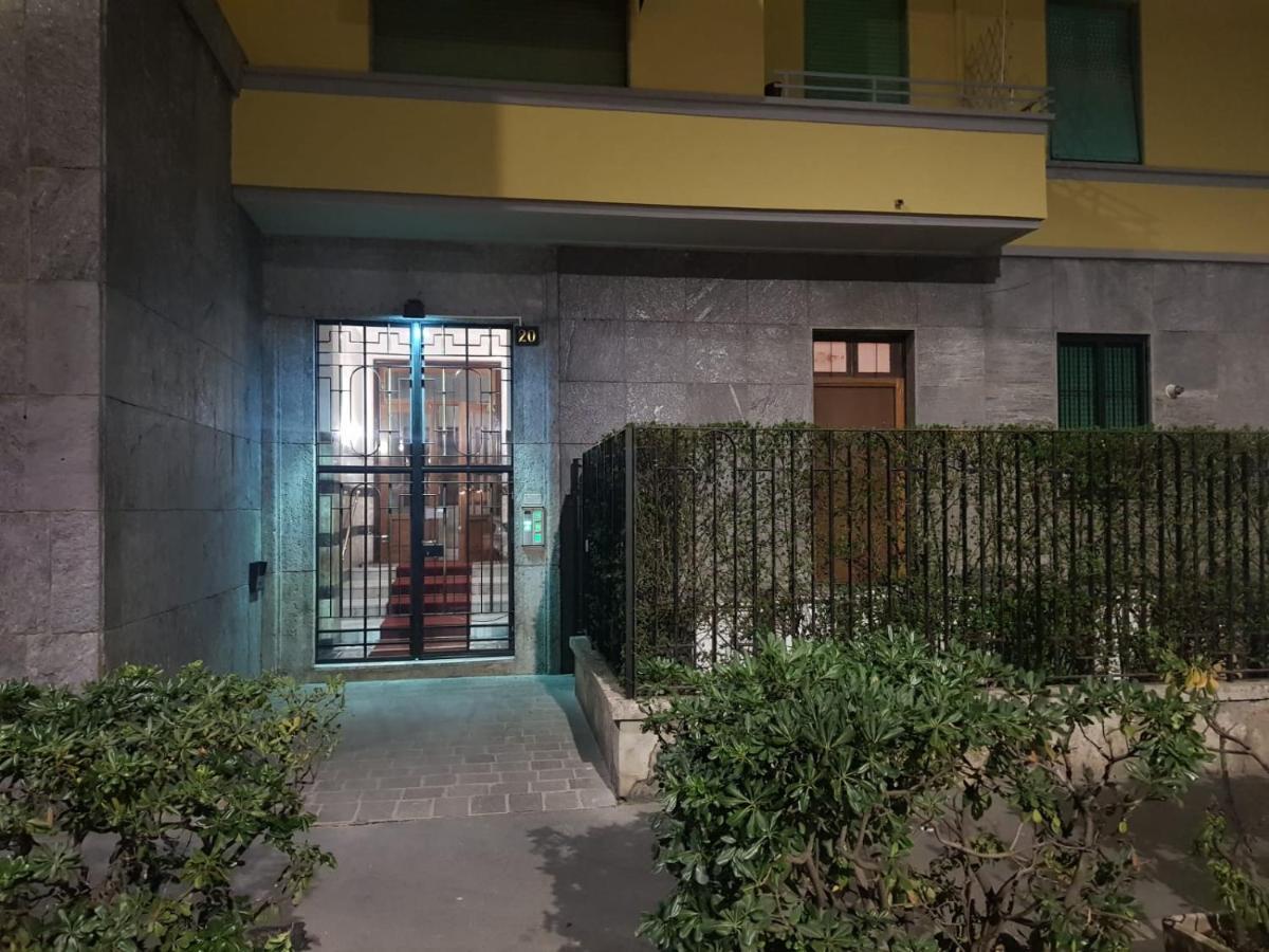 Smart Apartment Central Station Milano Esterno foto